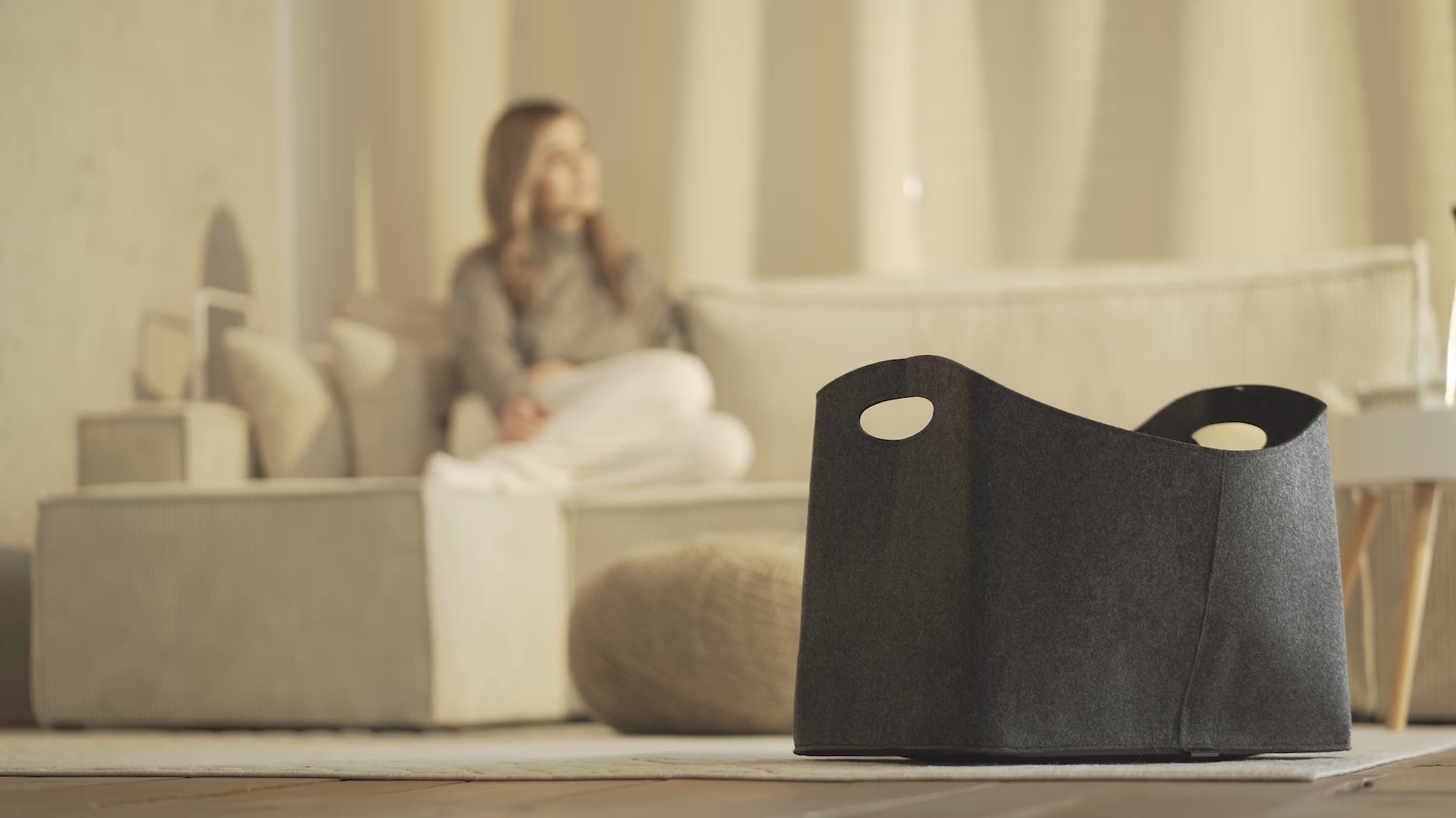 Kaminholztasche aus Filz oval - Produktvideo